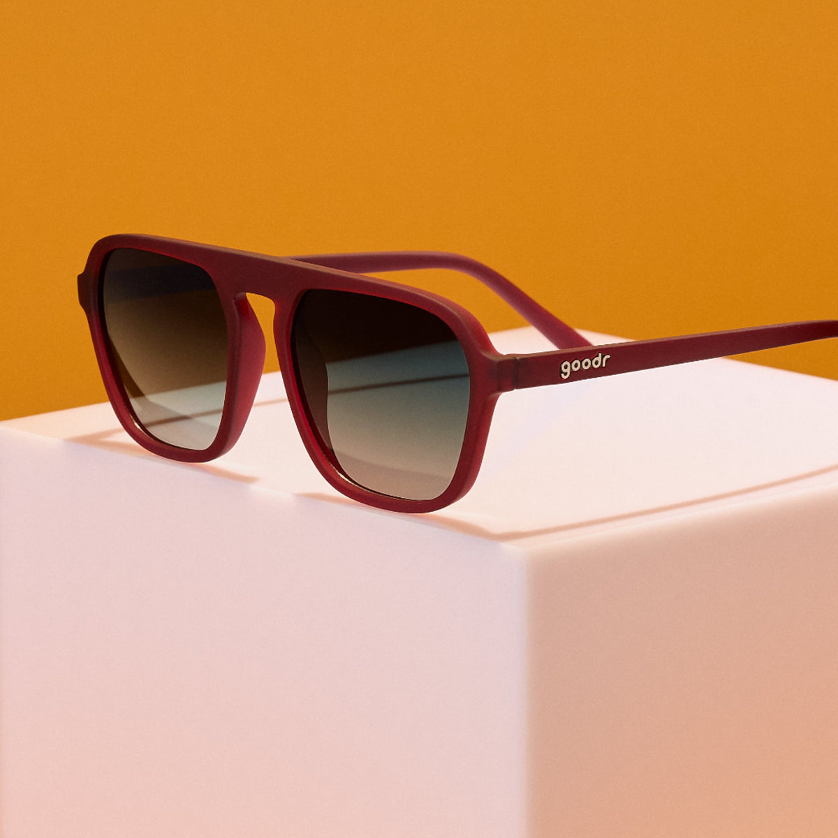 Vintage-Inspired Brown Sunglasses - Conversation Pit Regular Brown | Goodr