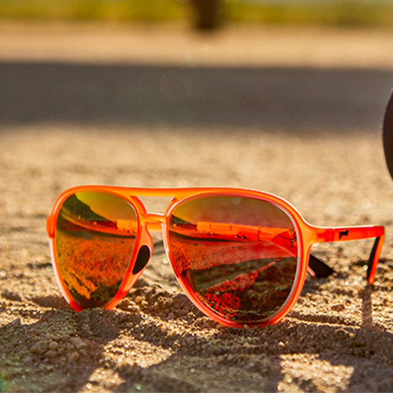 Red Aviator Sunglasses - Captain Blunt's Red-Eye Red | Goodr