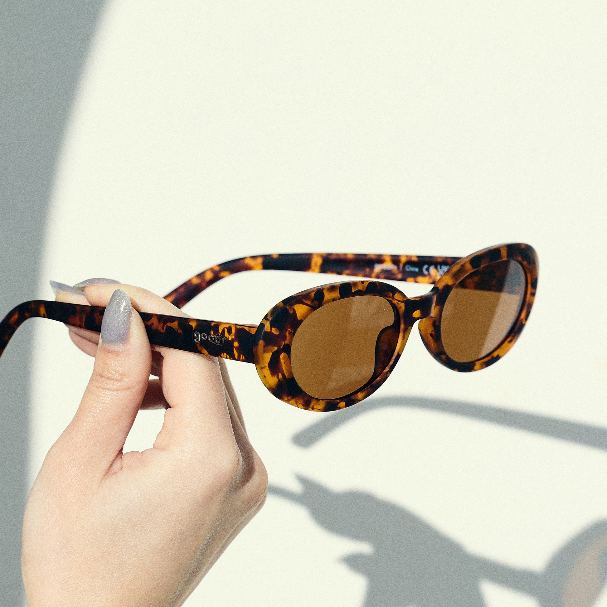 Oval Tortoiseshell Sunglasses - Karaoke Machine Solo Tortoiseshell | Goodr