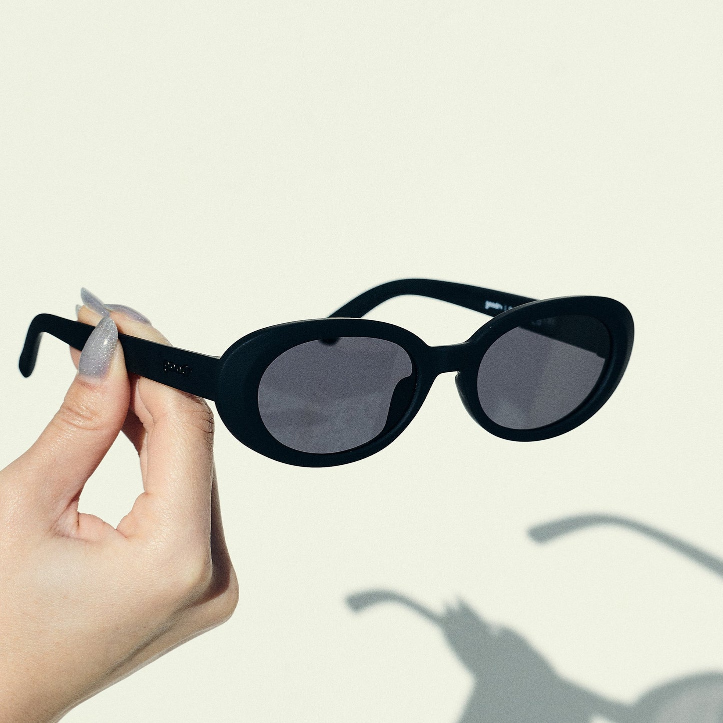 Black Oval Sunglasses - Always Having a Moment Black | Goodr