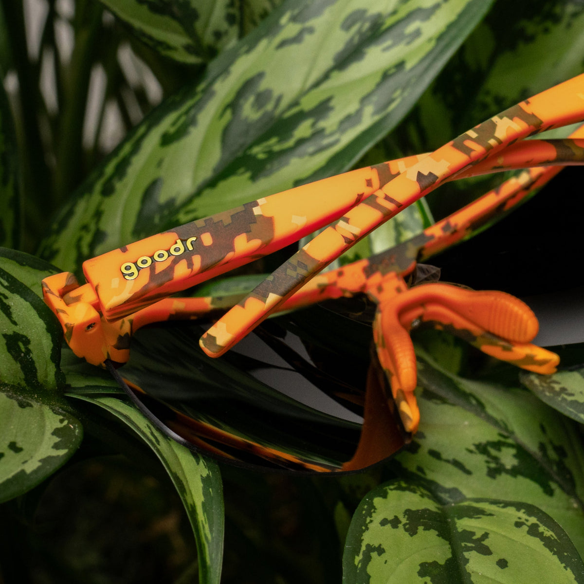Tactical Tangerine Twist Orange-Camo | Goodr
