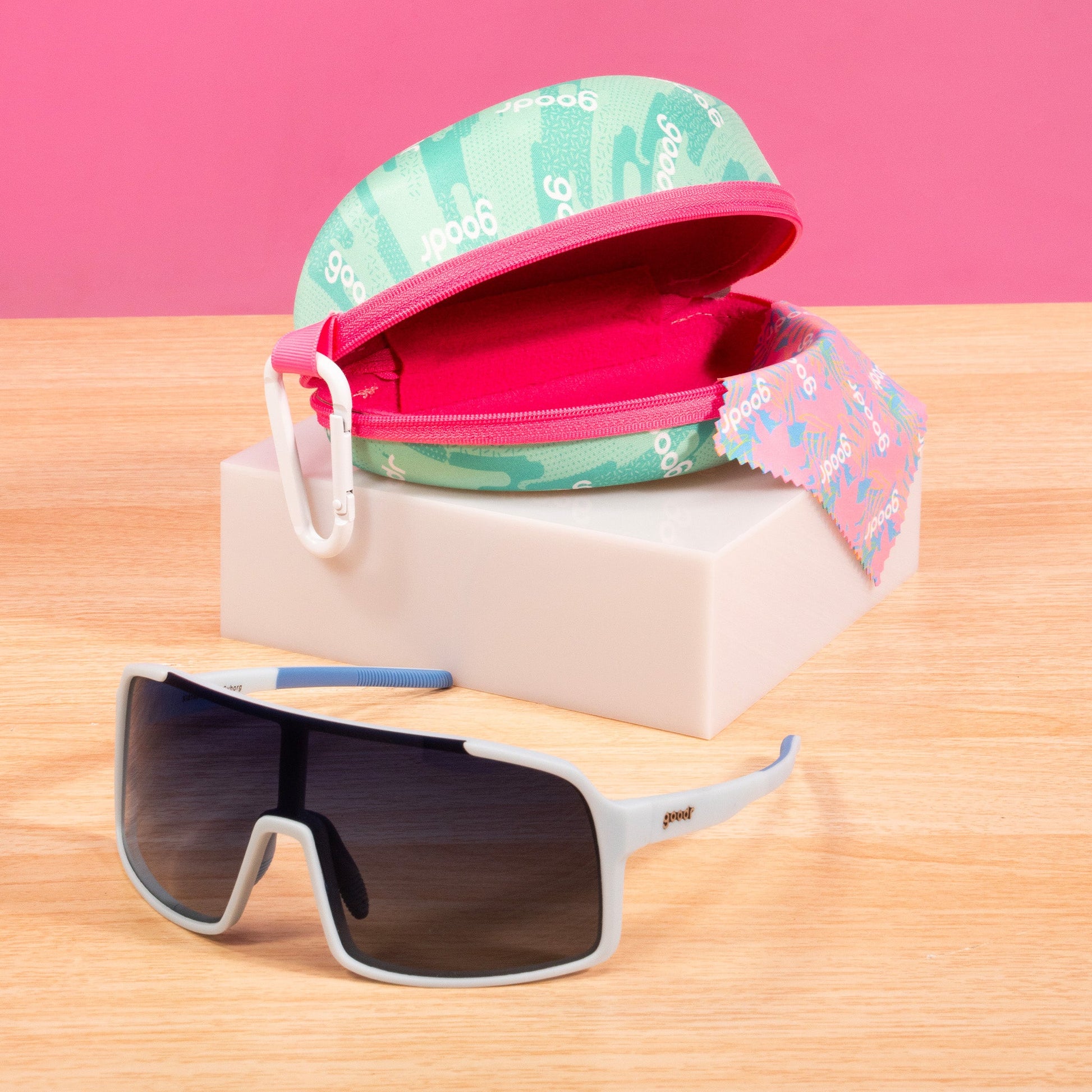 Wrap Sunglasses Case - Gnarliest Case Scenario  | Goodr