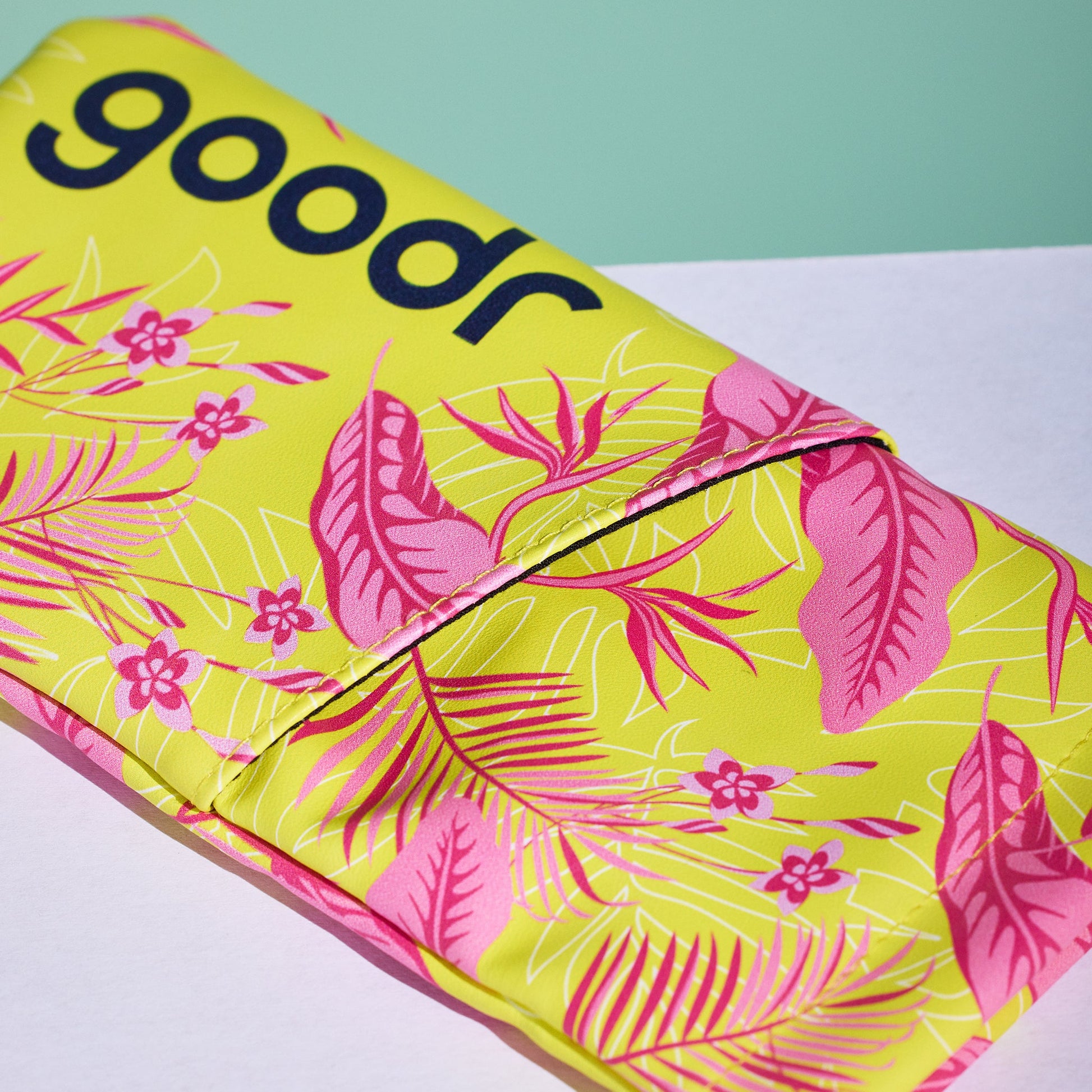 Soft Sunglasses Case - Soft Landing  | Goodr